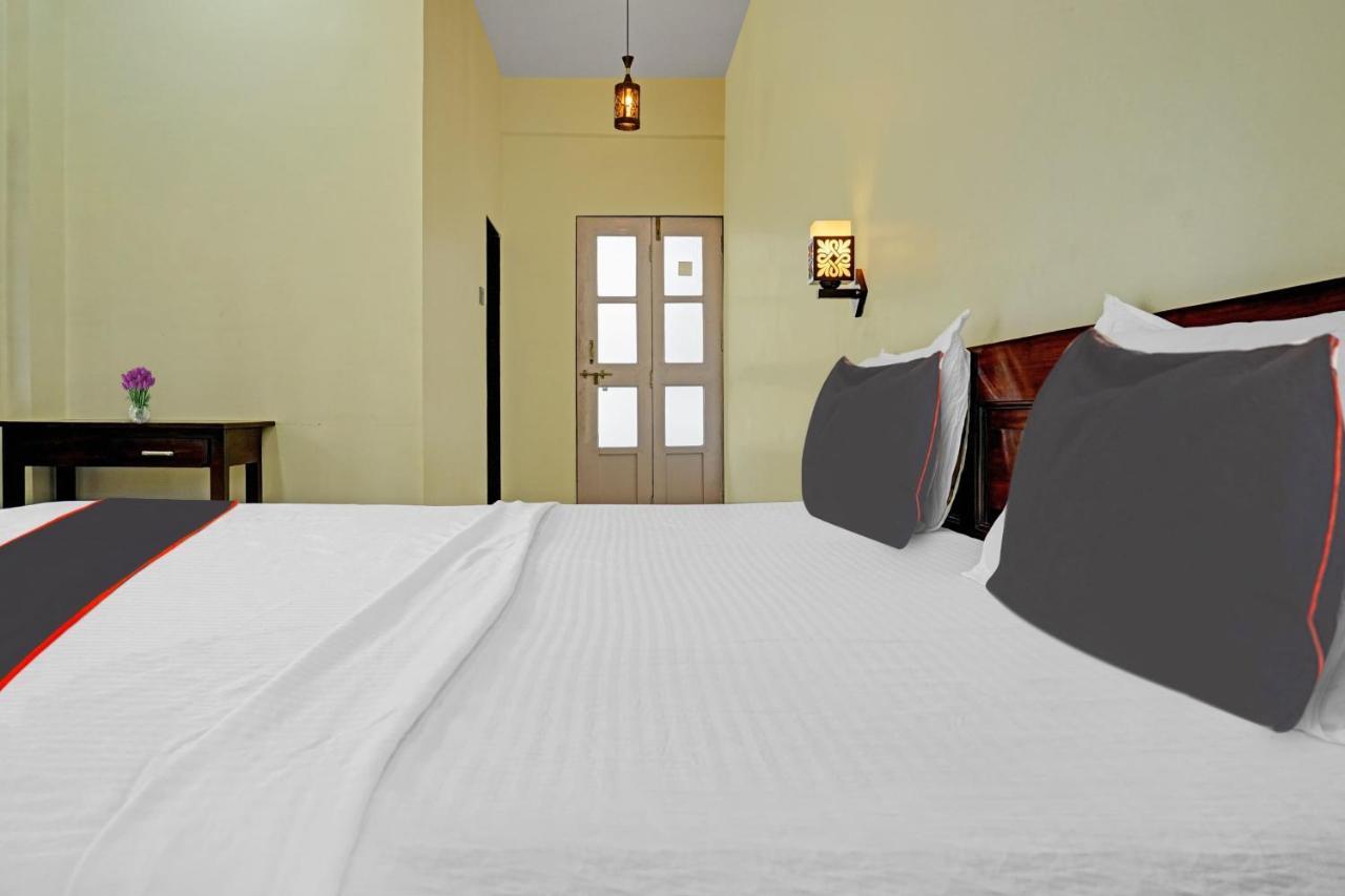 Collection O Shovi Beach View Resort Alībāg Eksteriør bilde